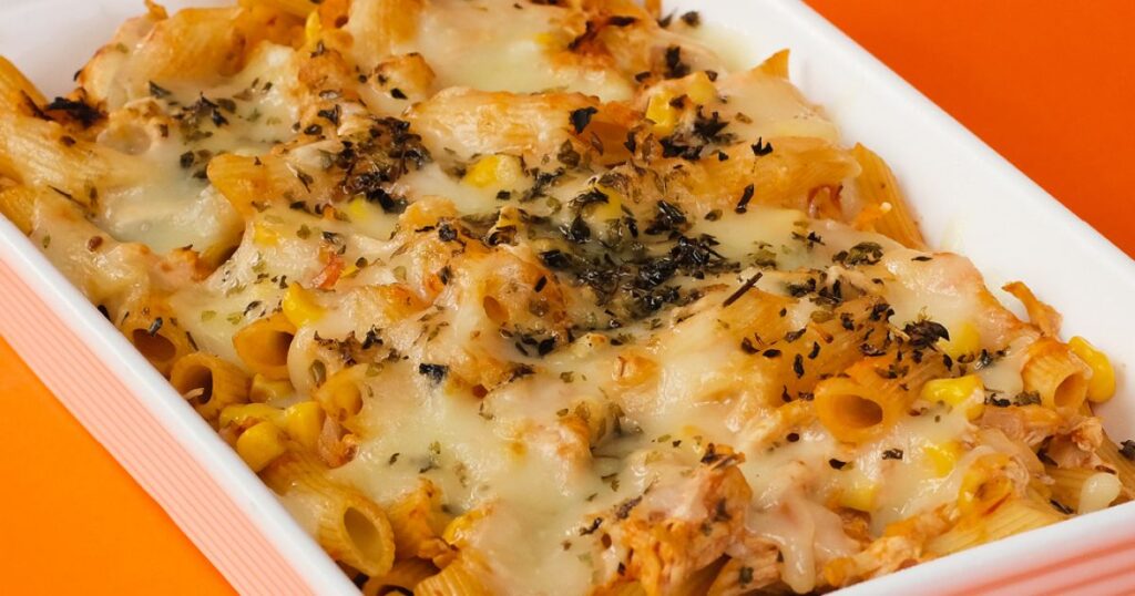 Macarrão com Requeijão Gratinado