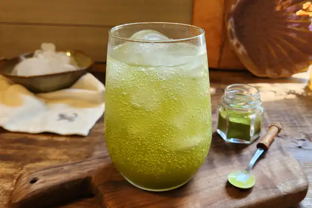 Matcha Soda Refrescante