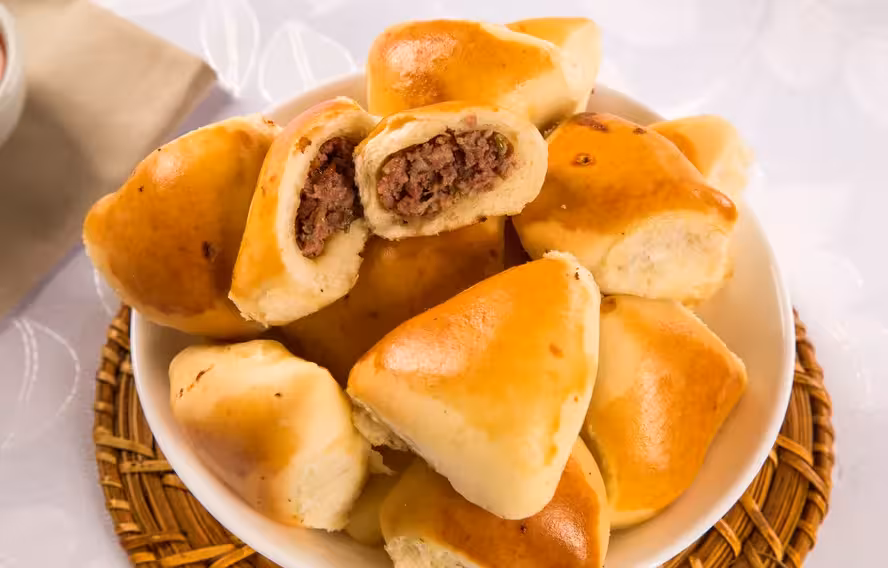 Esfirra de Carne Caseira