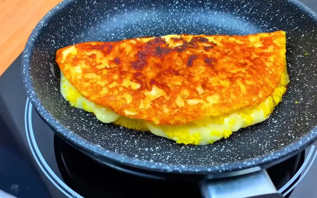 Tapioca de Cuscuz na Frigideira