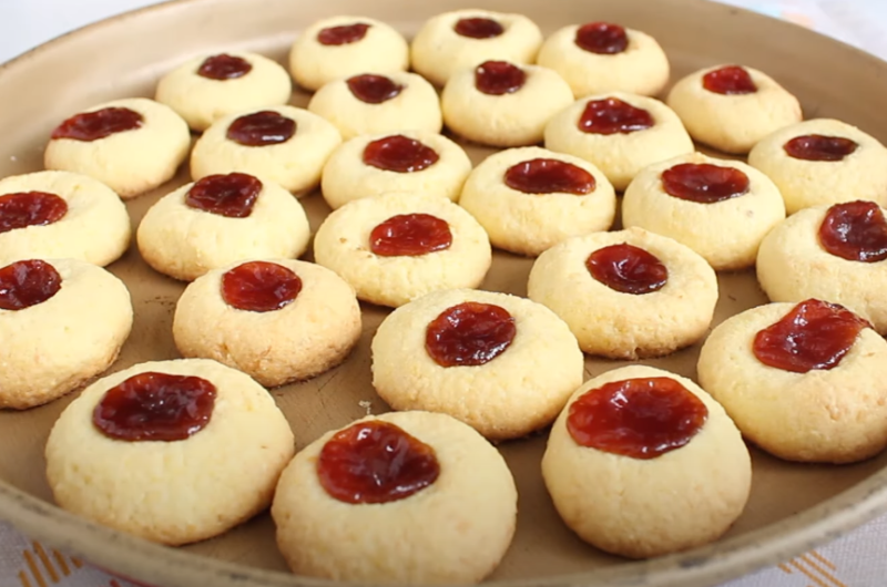 Biscoito Dinamarquês com Geleia de Framboesa
