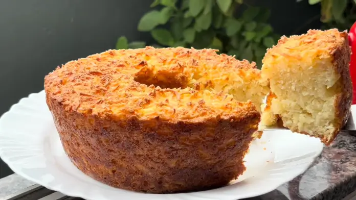 Bolo de Mandioca com Coco: Receita Prática