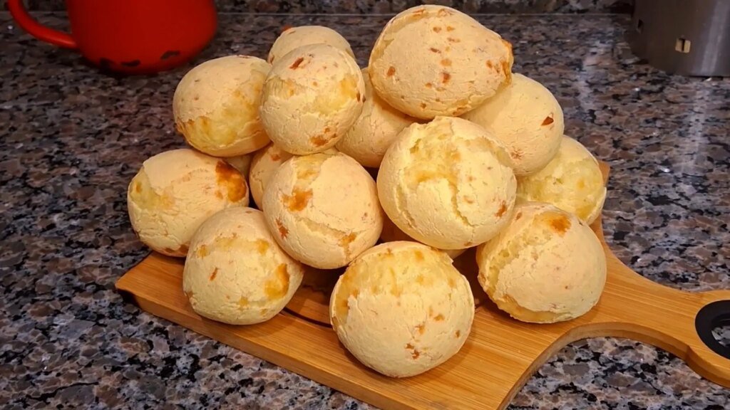 Pão de Queijo com Fubá: Receita Fácil e Rápida